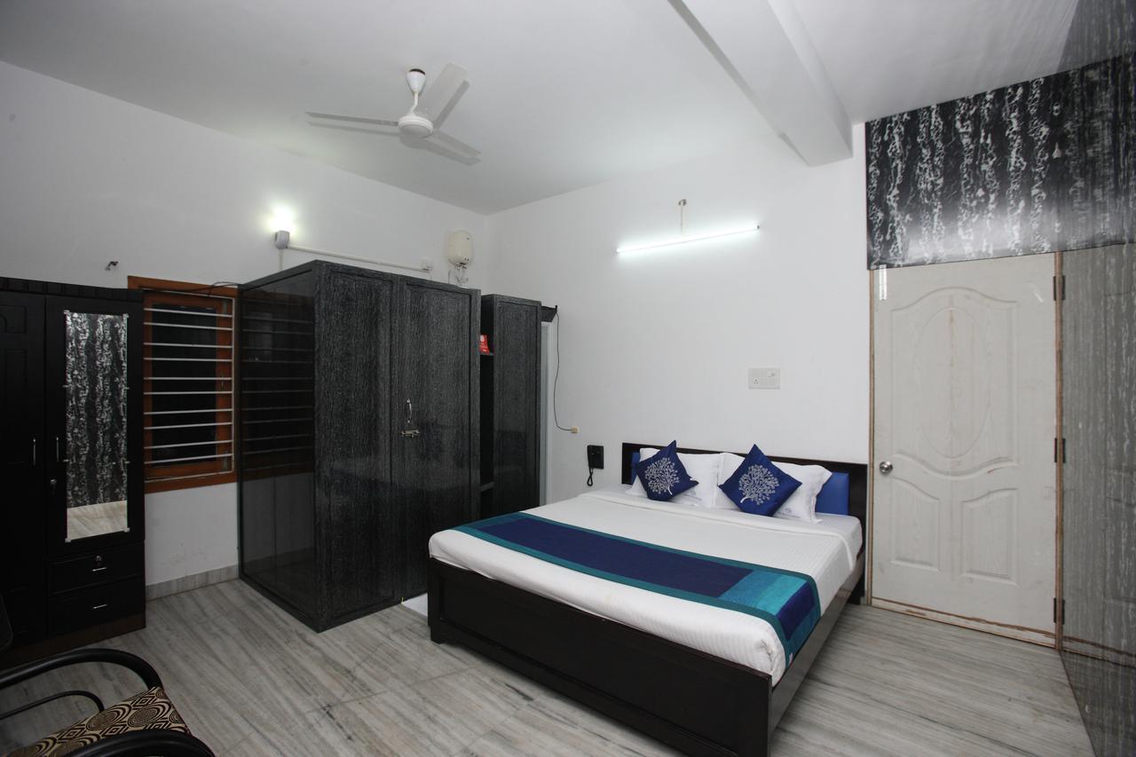 Oyo 935 Hotel Palkhee Bombaj Zewnętrze zdjęcie