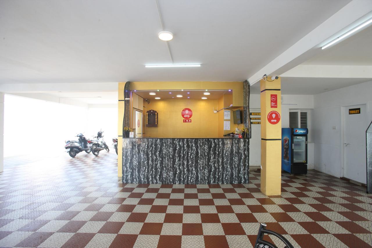 Oyo 935 Hotel Palkhee Bombaj Zewnętrze zdjęcie